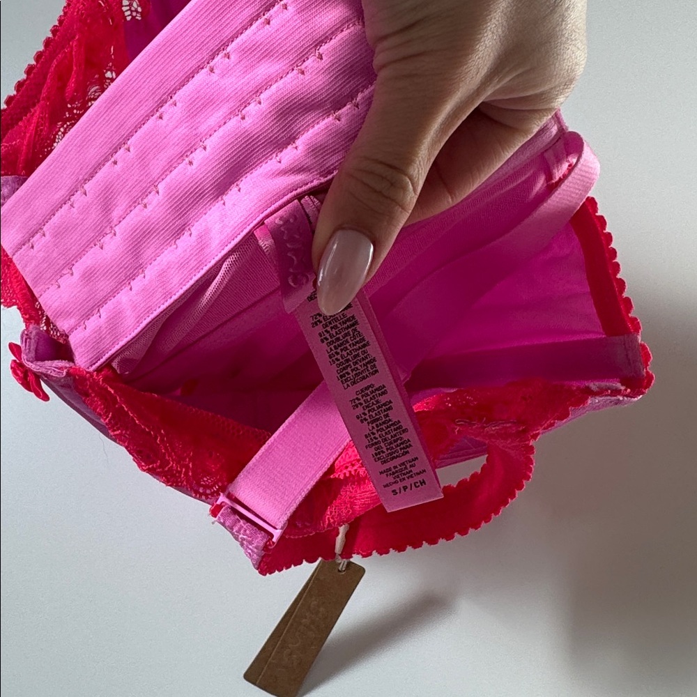 RARE Skims corset Valentine’s Day pink - Picture 4 of 4